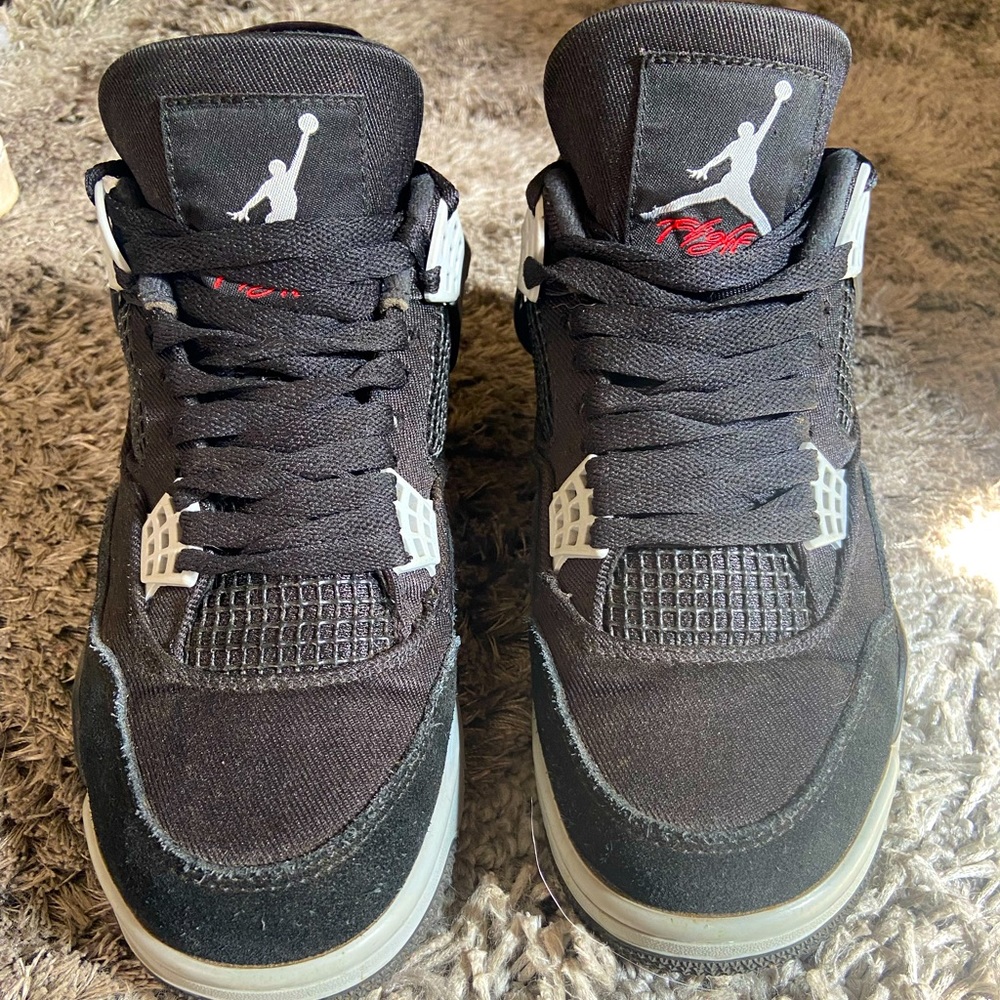 Jordan 4’s